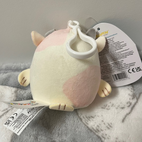 Malia the Seacow Clip - Picture 3 of 3